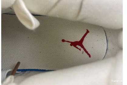 Hyperoad 'WHITE' JORDAN LEVI'S X 4 AIR 0726